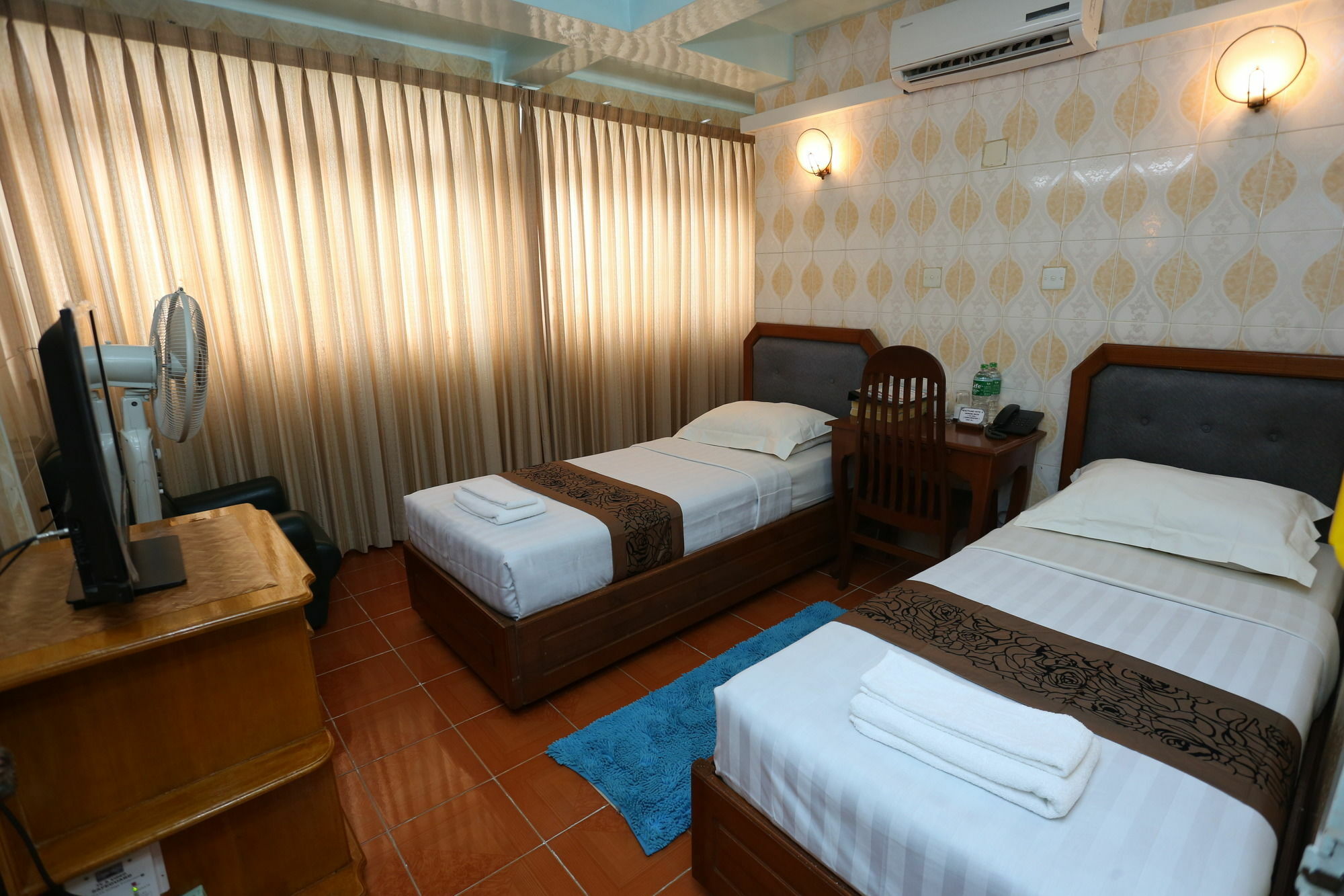 Beautyland Hotel II Rangoon Eksteriør billede